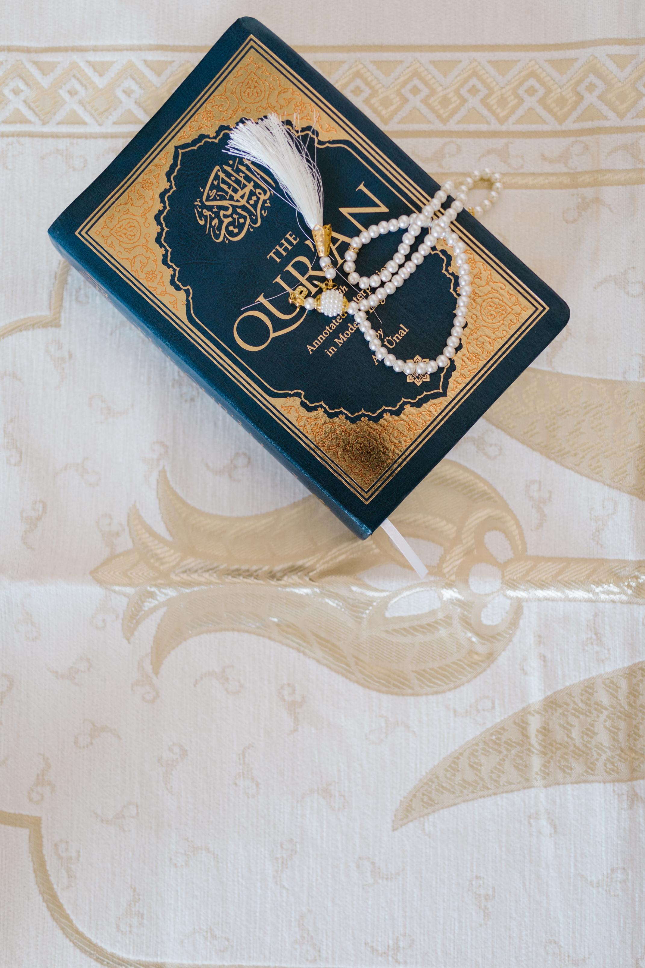 Podstawy etyki muzułmańskiej: koran i hadisy